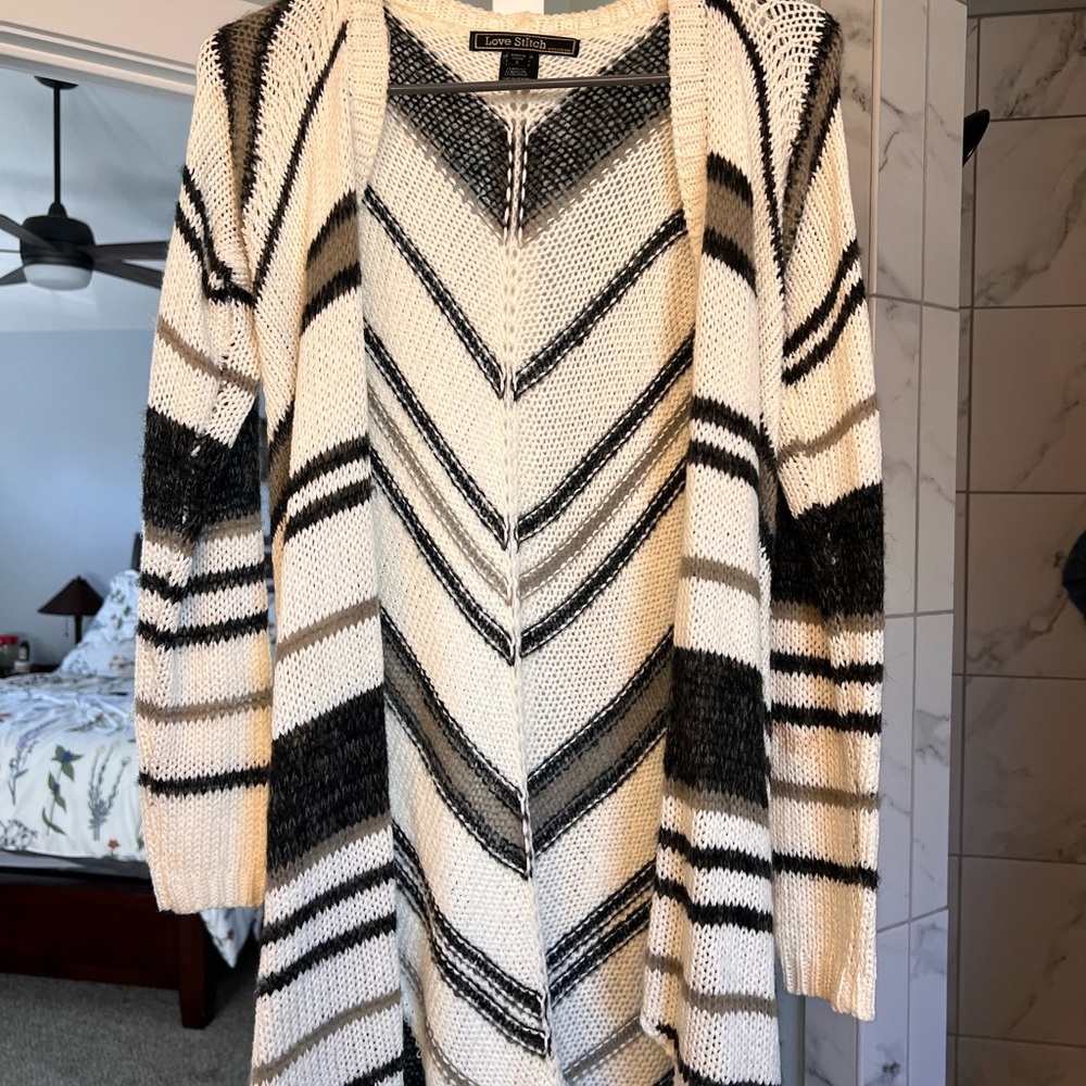 Lauren James Women's Striped Sweater - Black and White